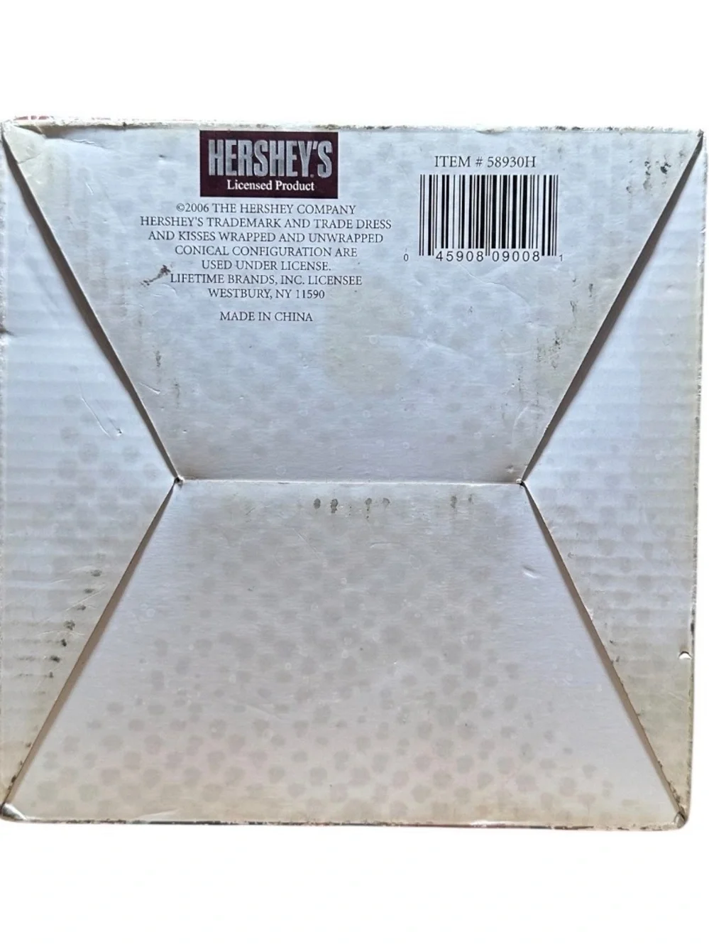 Hershey's Kisses Dessert Fondue - Red Fondue Pot